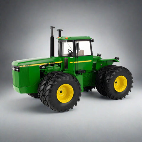 1:16 8850 Tractor